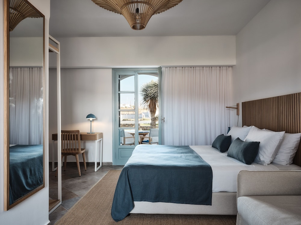 Koufonisia Hotel & Resort 6/30
