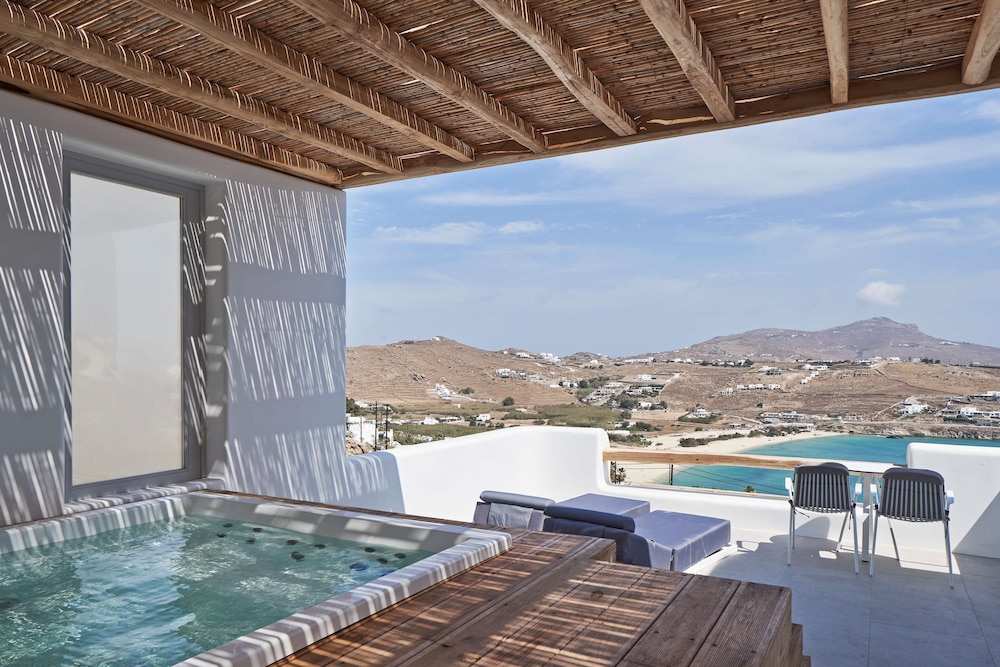 Radisson Blu Euphoria Resort 46/75