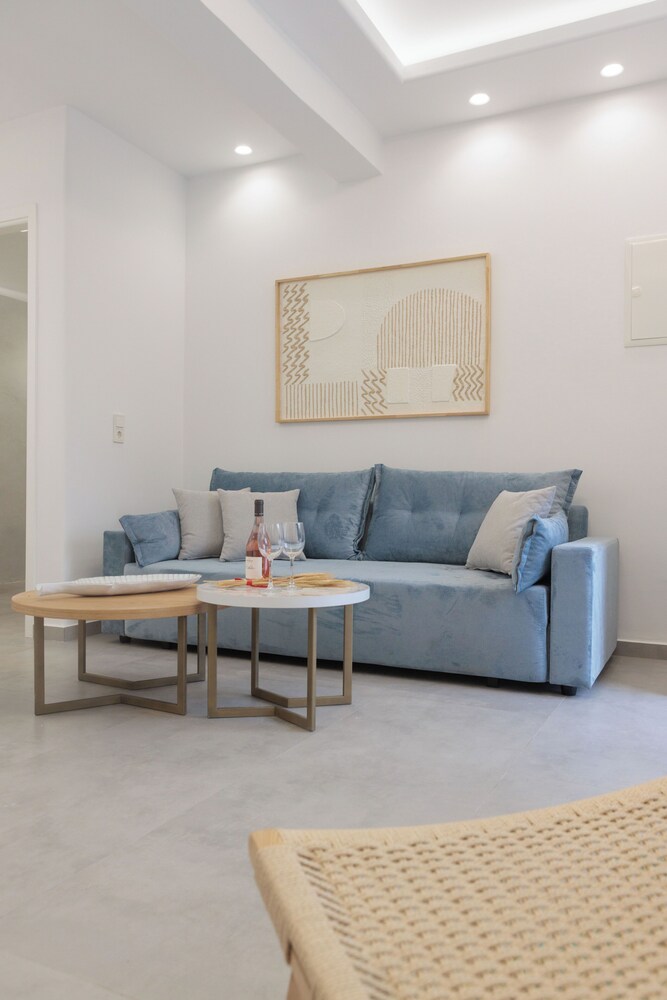 Agia Anna Living 26/50