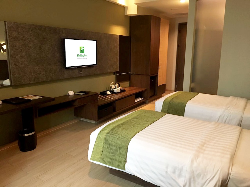 Holiday Inn Cikarang Jababeka 19/54