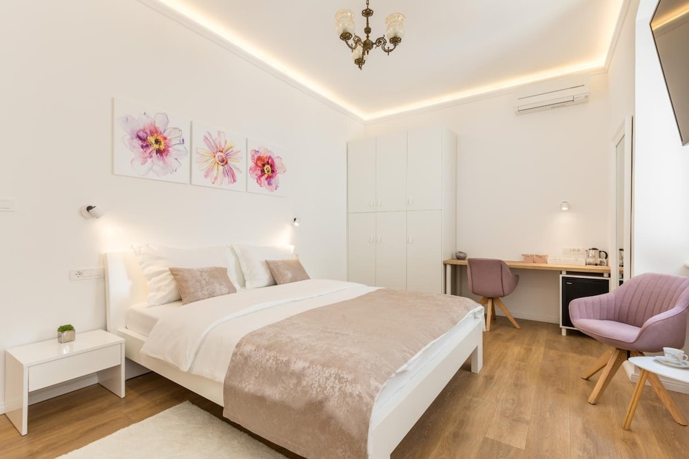 Spalato Luxury Rooms 37/77