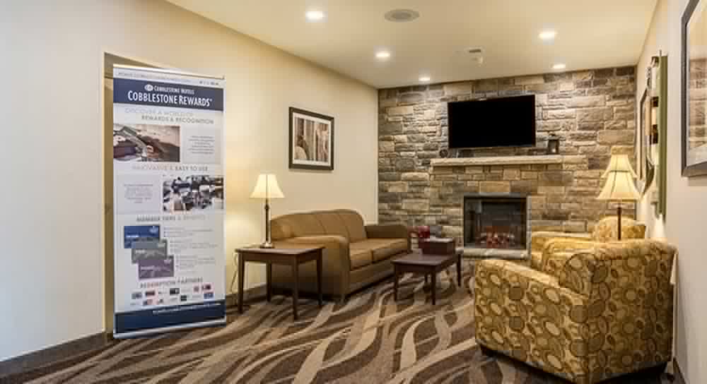 Cobblestone Hotel and Suites - Erie 34/50