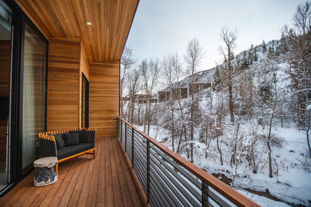 The Lodge at Blue Sky Auberge Resorts Collection 1/67