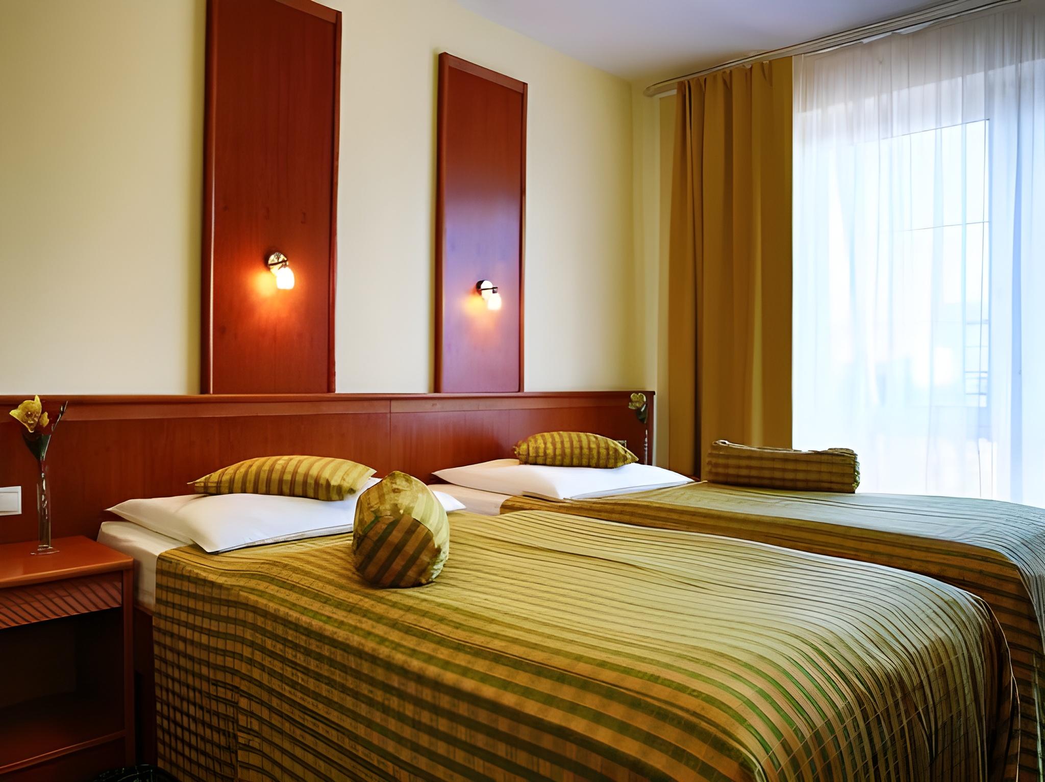 First Class, Standard, Double and Twin Beds