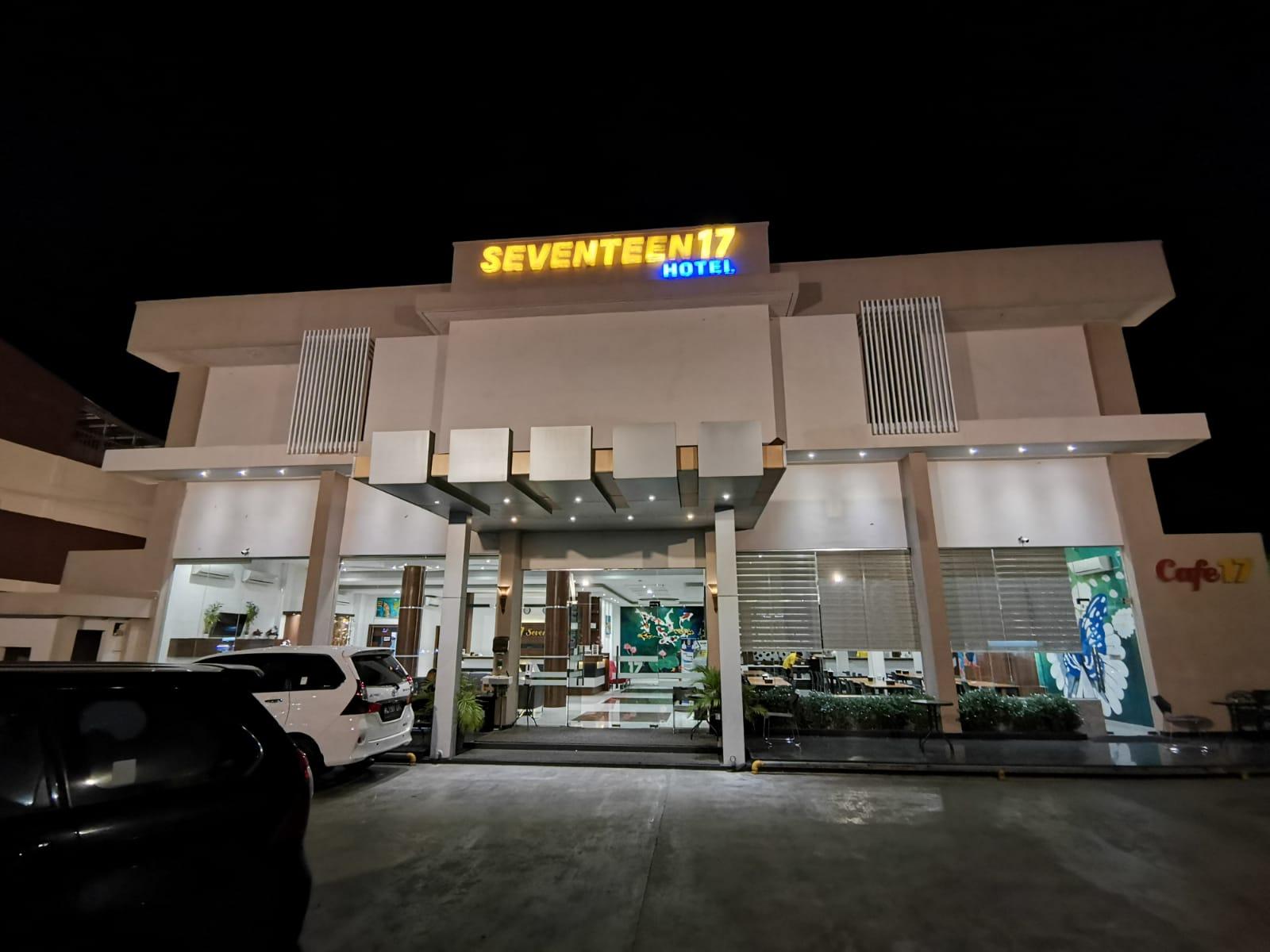 Seventeen Hotel 2/17