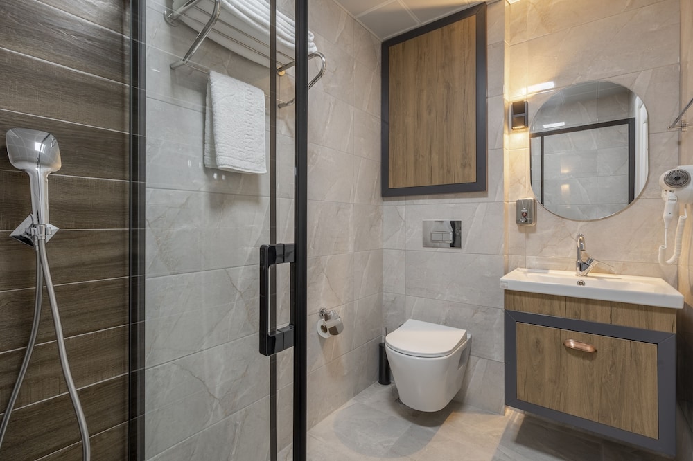 Quality Gold Suite Hotel 47/50
