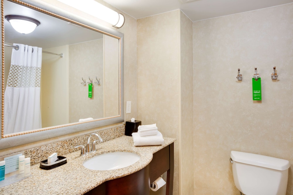 Hampton Inn Harrisonburg South 21/53