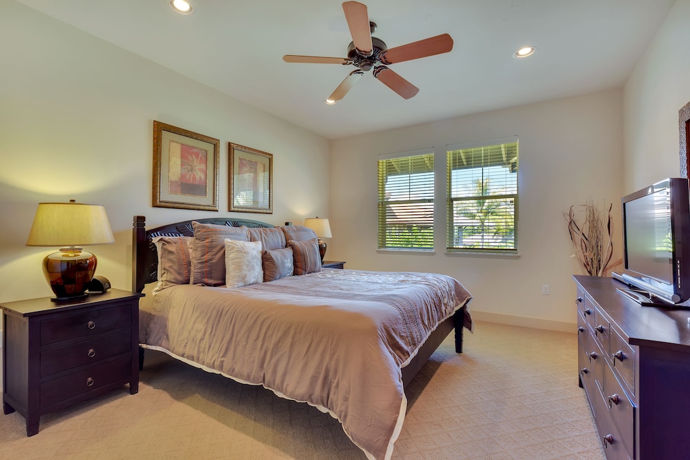 2 Bedrooms, Premium, Villa, King and Twin Beds, Garden View, 2 Bathrooms