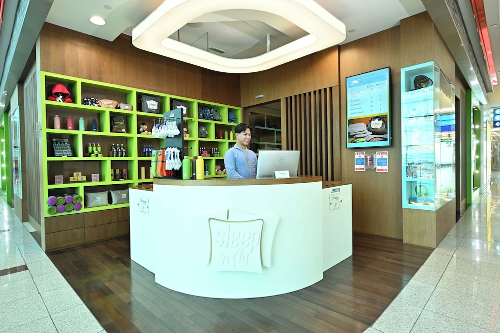Sleep N Fly Sleep Lounge A Gates Terminal 3 Transit Only 9/50
