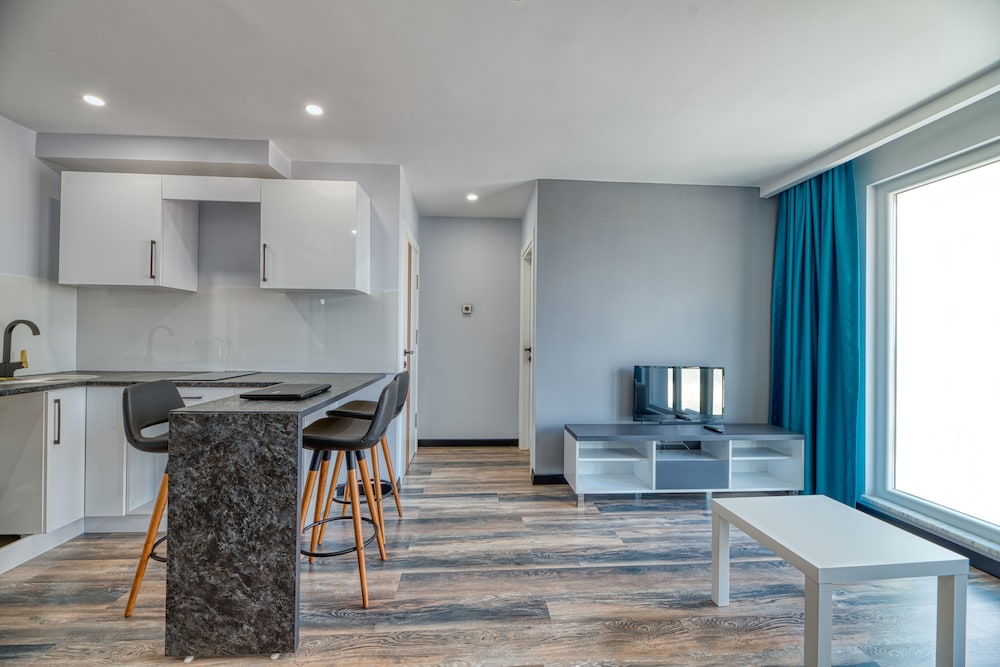 Gris & Verde Suite Hotel 38/50