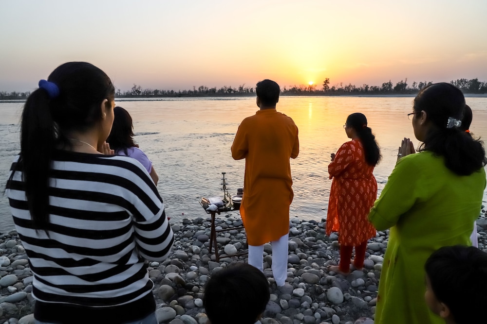 Amatra By the Ganges 47/50