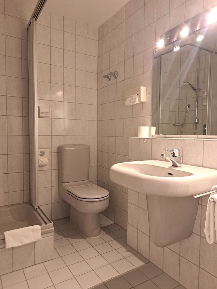 Union Hotel Offenburg 25/28