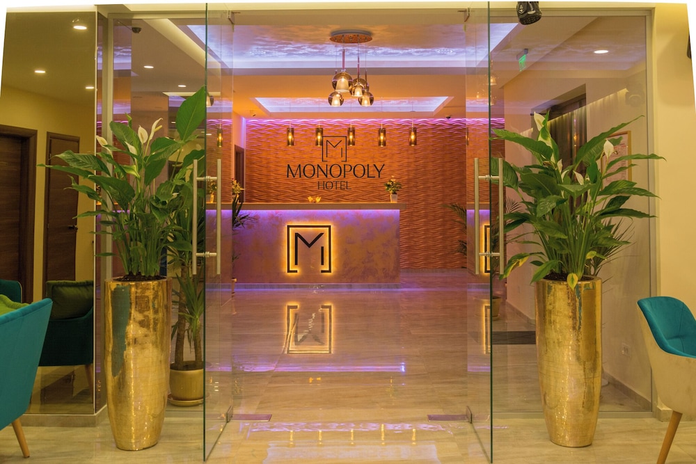 Monopoly Hotel 4/50