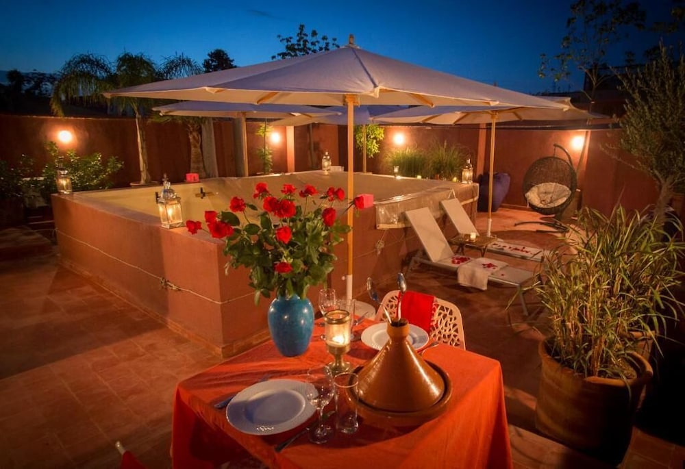 Riad Rose Du Desert 2/64