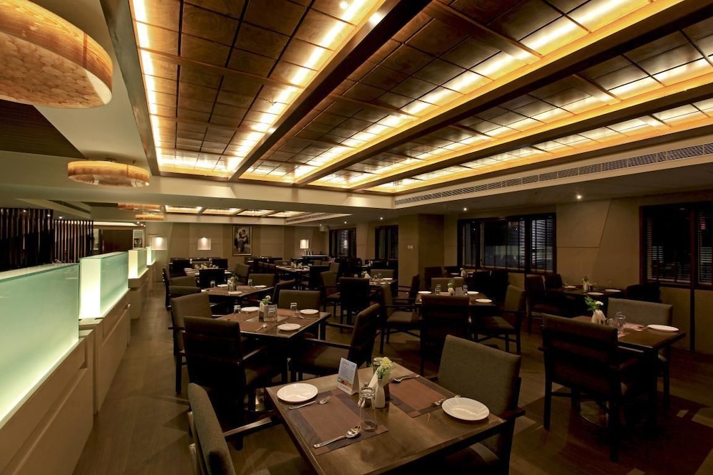 Goutham Grand Hotel 19/26