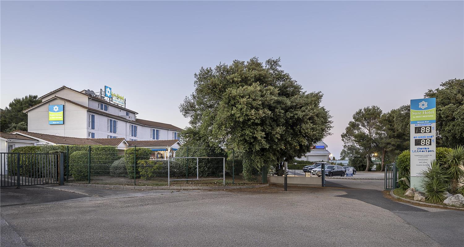 Sure Hotel by Best Western Nimes Est 2/19