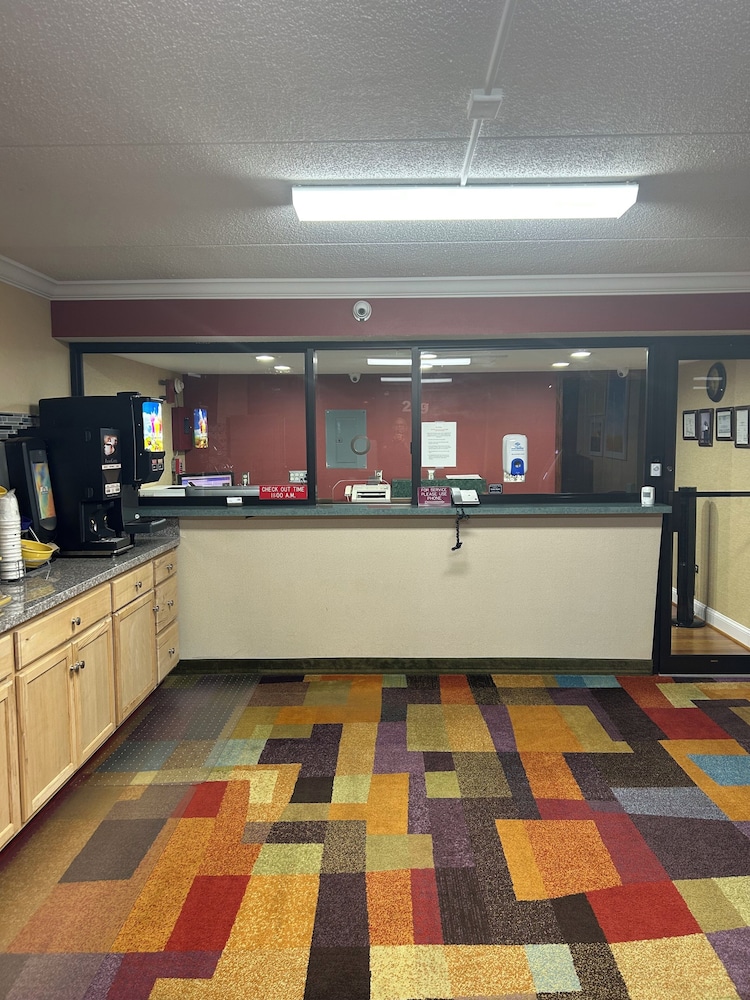 Serenity Inn Sweetwater 4/20