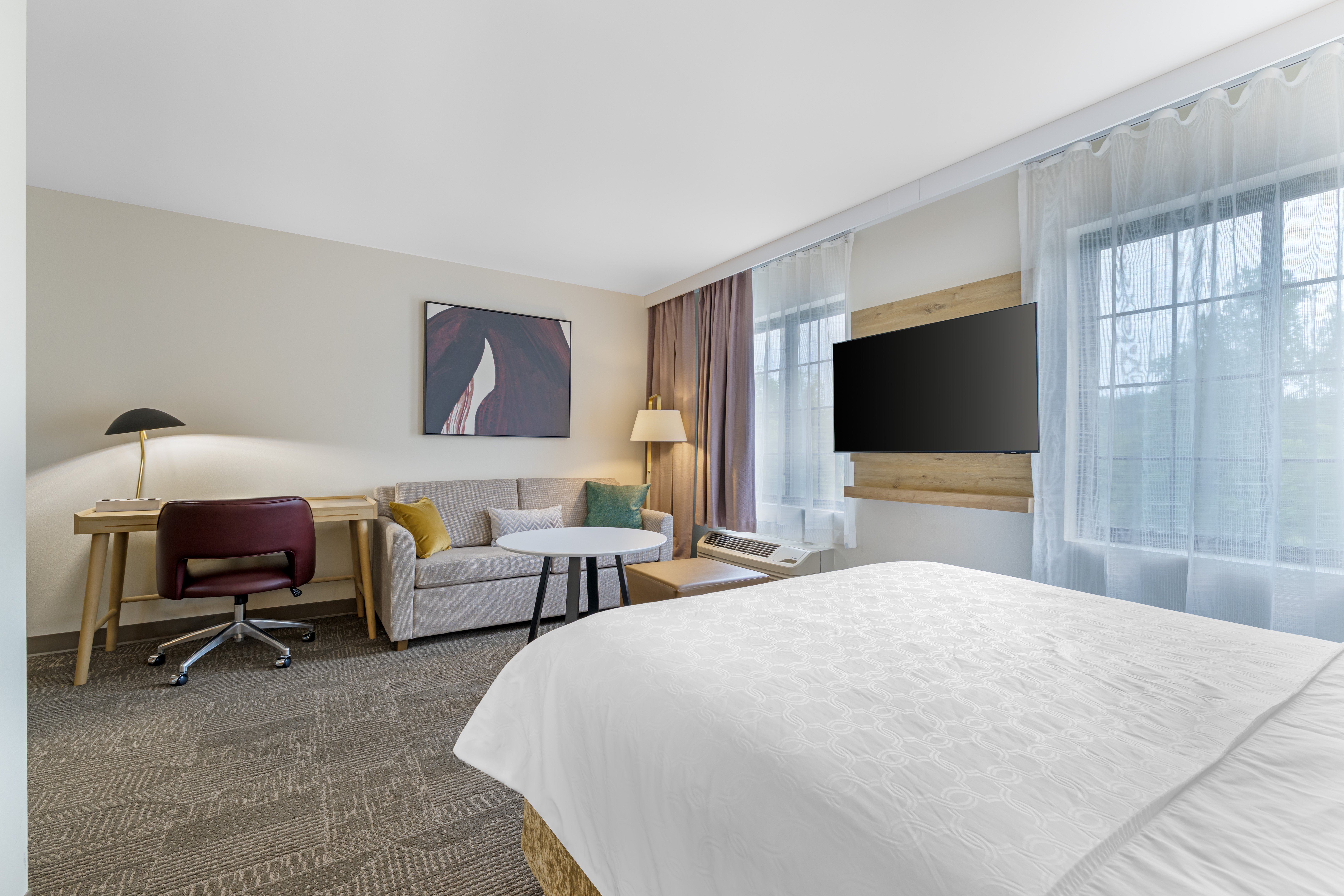 Staybridge Suites East Stroudsburg Poconos 25/69