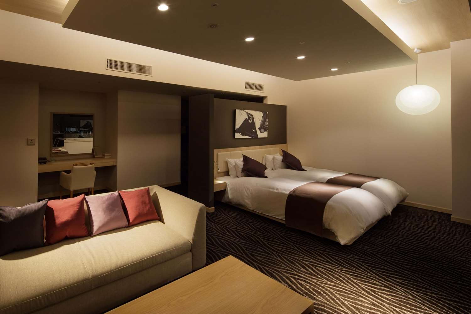 غرفة بريميير ديلوكس بسريرين منفصلين، Rembrandt Hotel Tokyo Machida 2/4