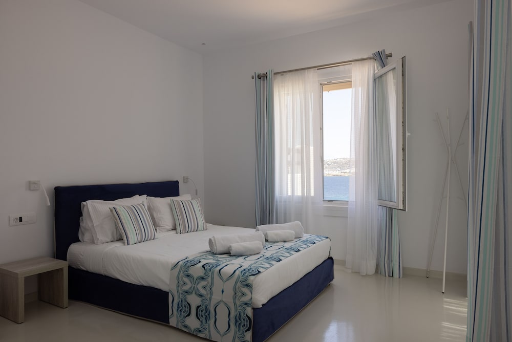 1 BEDROOM, LUXURY, APARTMENT, SEA VIEW
