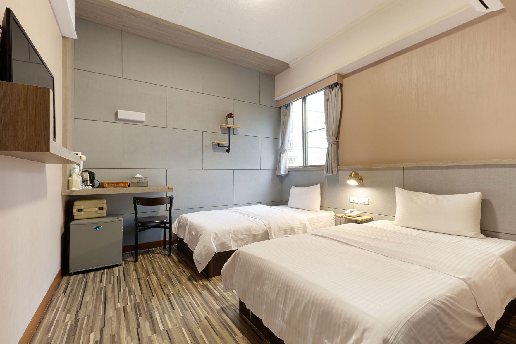 Design, 2 Double Beds