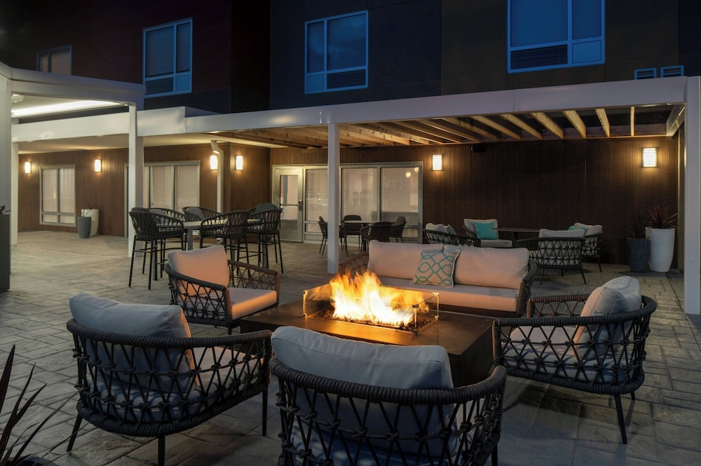 Towneplace Suites By Marriott Atlanta Fairburn 17/25