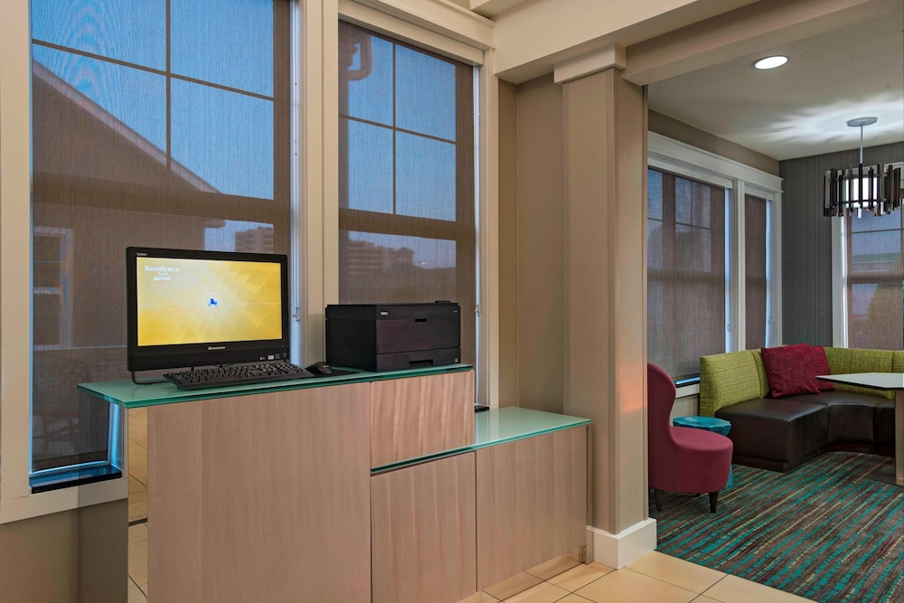 Residence Inn Bryan College Station 5/37