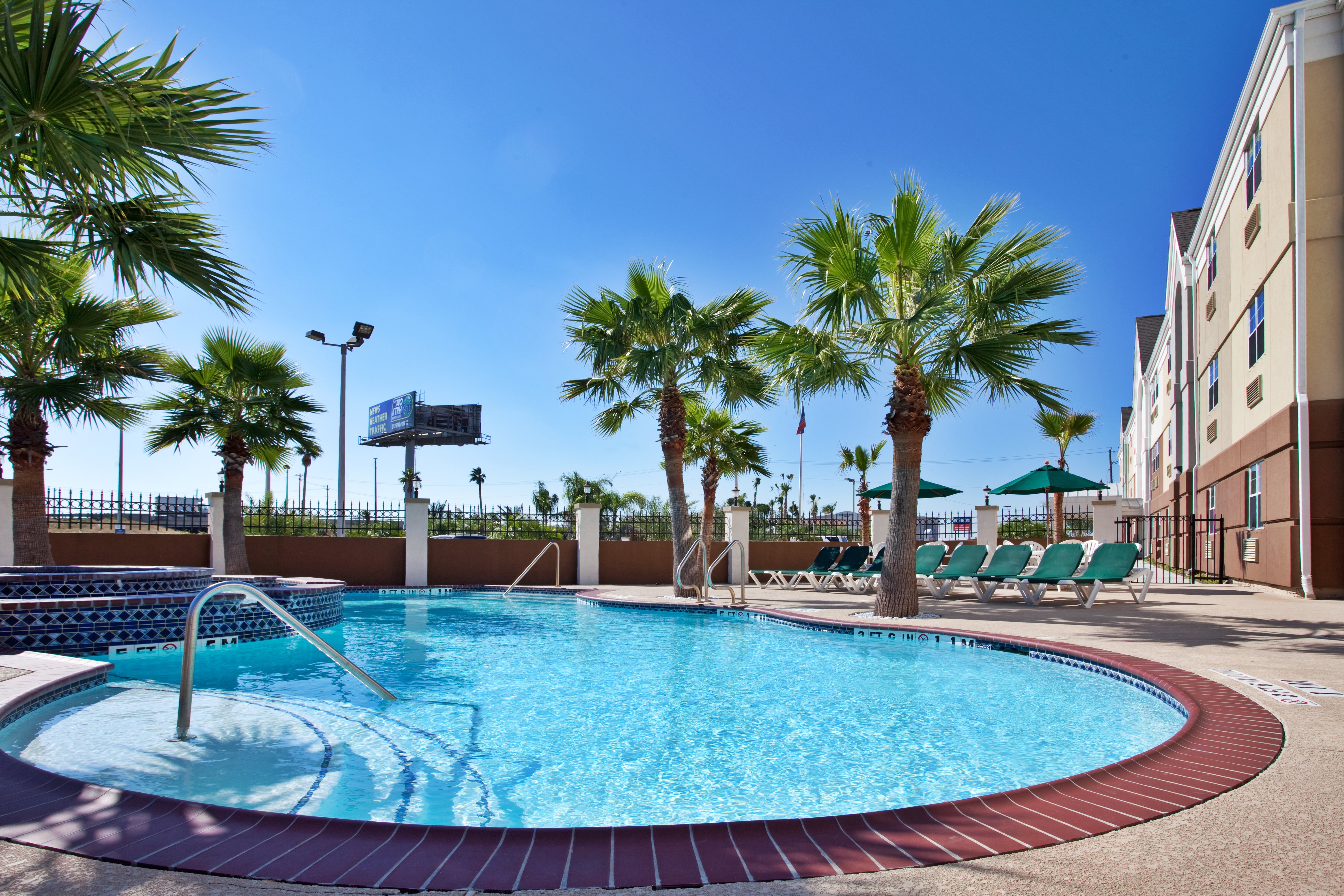 Candlewood Suites Galveston 52/53