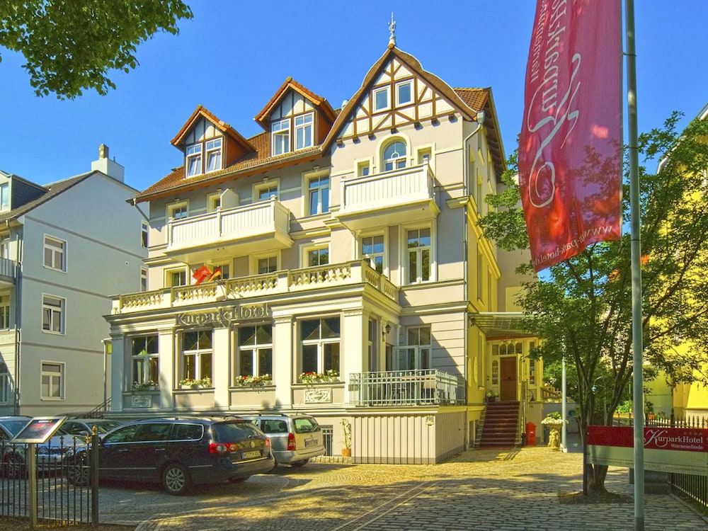 Kurparkhotel Warnemuende 1/49