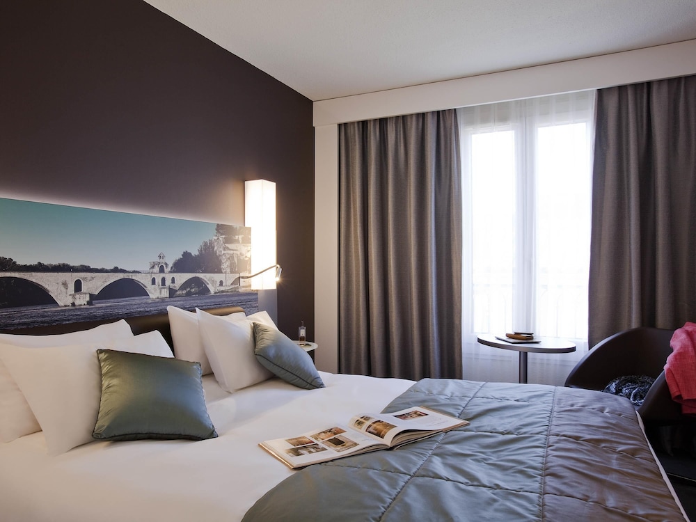 Mercure Pont D'avignon Centre 18/84