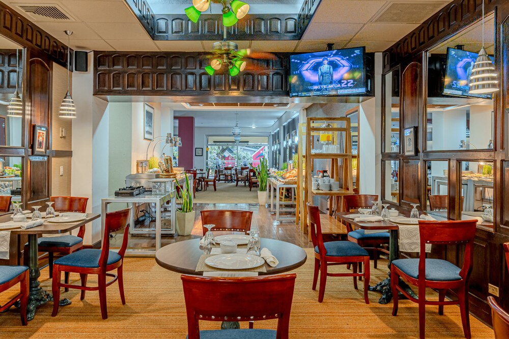 Plaza San Martin Hotel 54/69