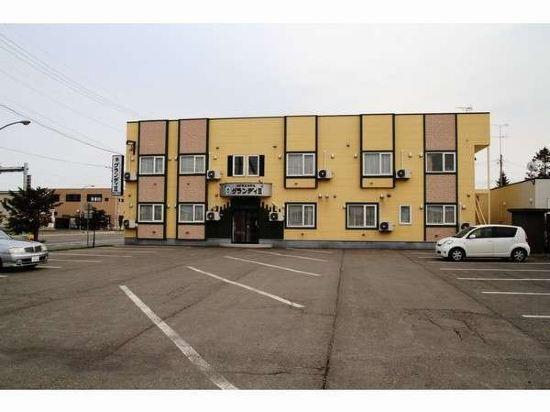 Business Hotel Grandy II 22/24