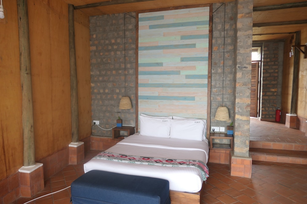 Buvi Lodge 20/50