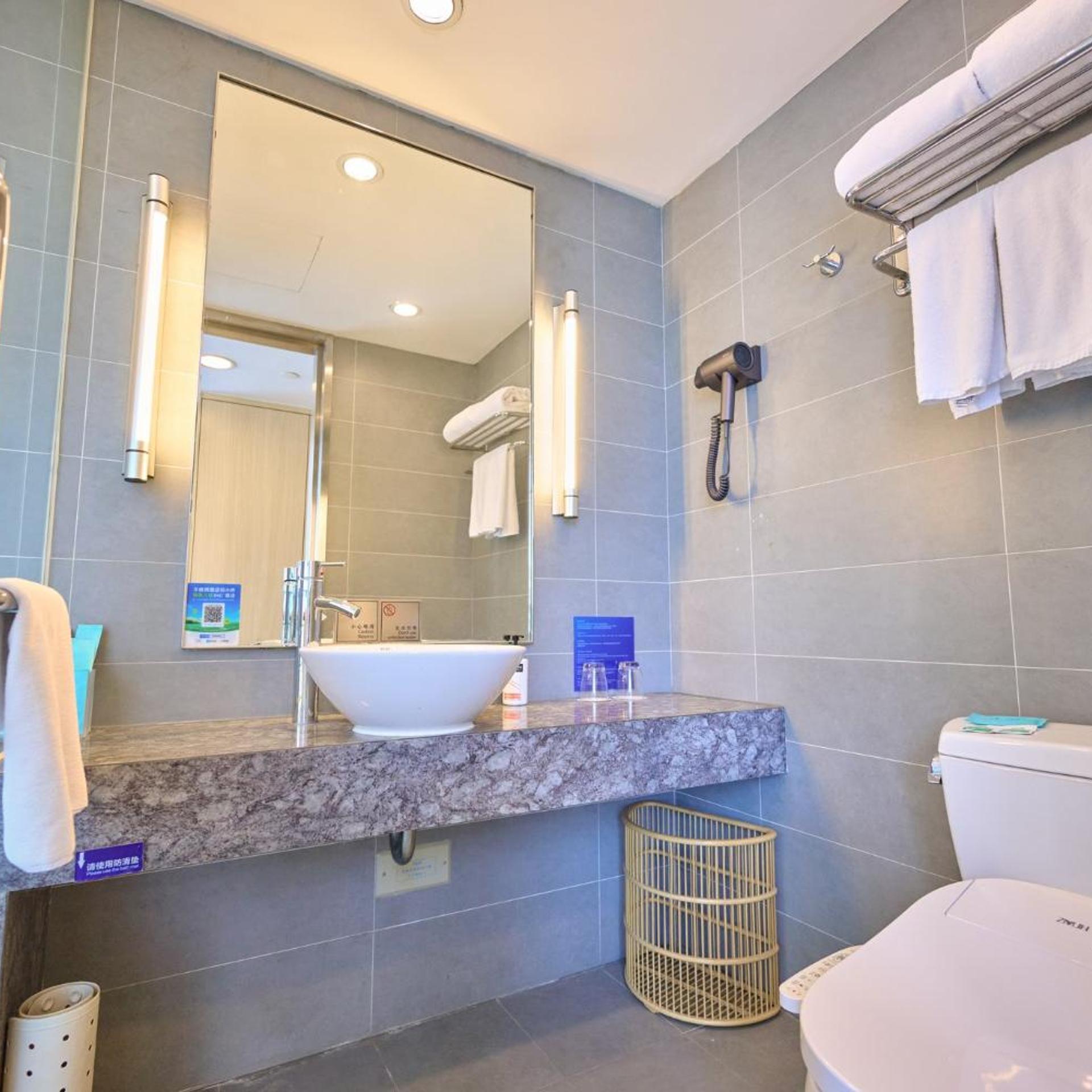 غرفة بسرير كينج مع أريكة، Holiday Inn Express Changzhou Lanling 6/6