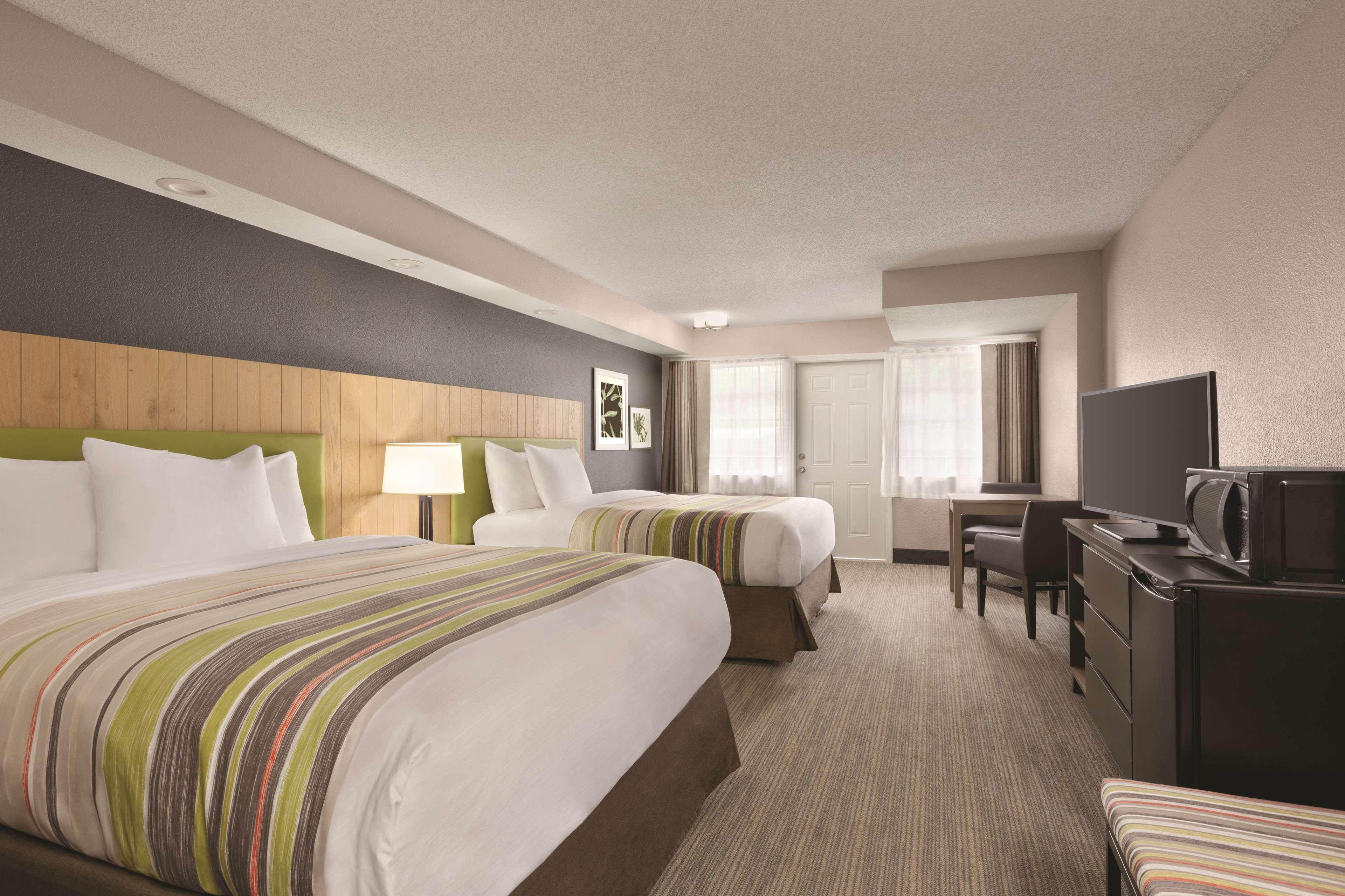 SUITE, 2 QUEEN BEDS