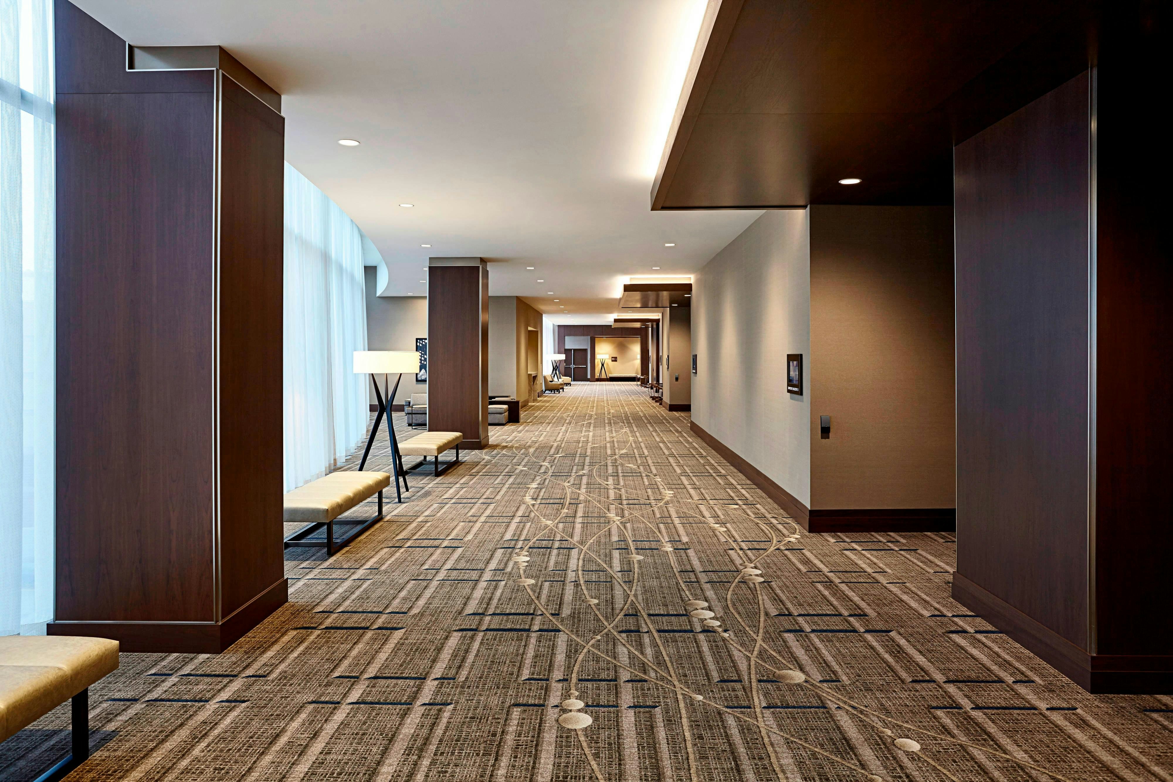 JW Marriott Minneapolis Mall of America 76/77