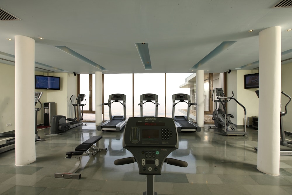 Moksha Himalaya Spa Resort 15/50