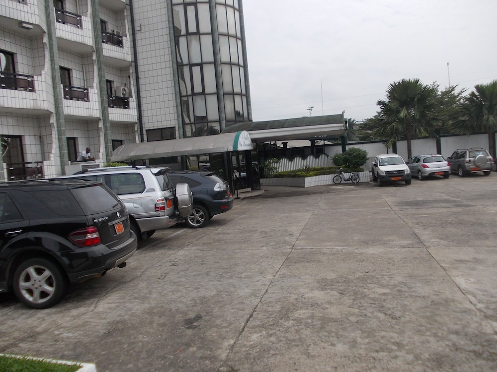 Vallee Des Princes Hotel 38/47