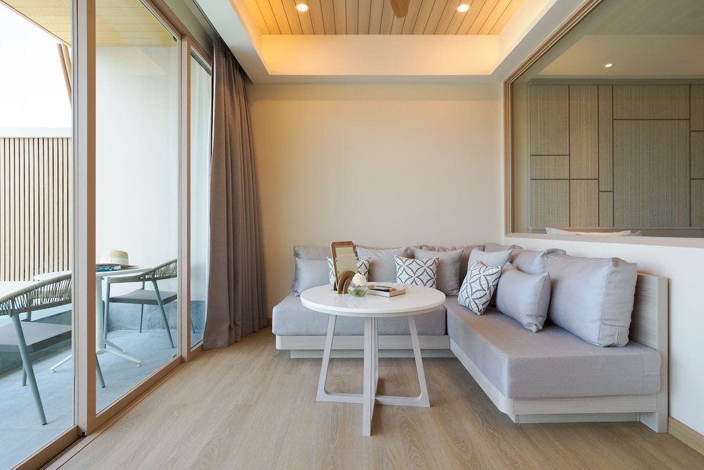 2 Bedrooms, Pool, Suite, 1 King and 1 Single Beds, Sea Side, The Little Shore Khao Lak by Katathani 6/10