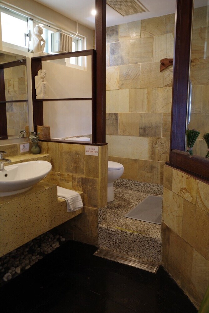 Red Garden Resort 70/70