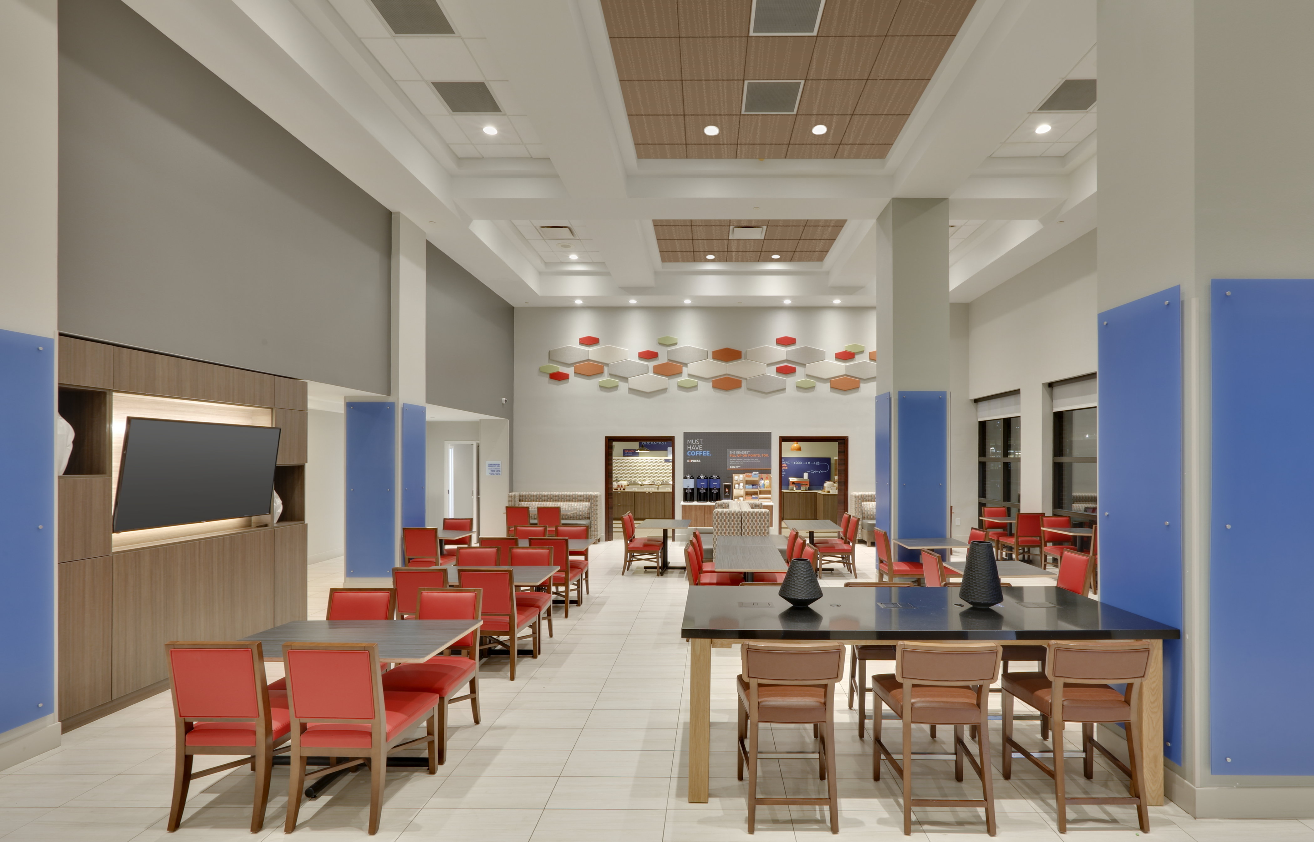 Holiday Inn Express Hotel And Suites Irving Conv Ctr Las Colinas 35/54