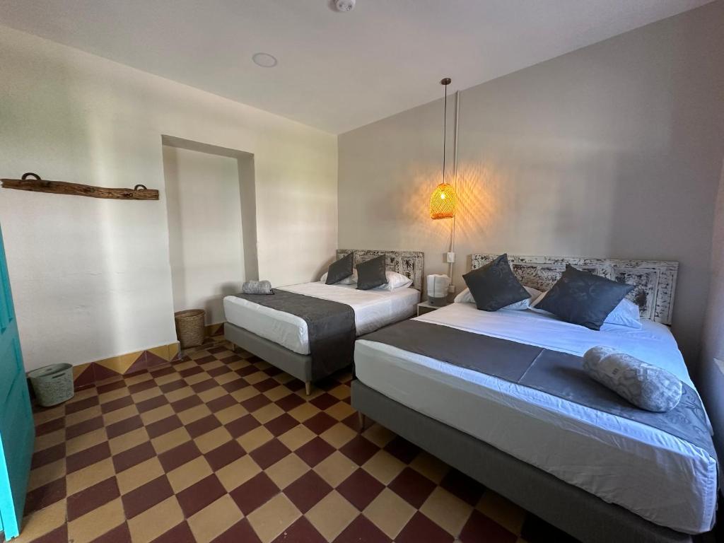 Colonial, Quadruple, Private Bathroom