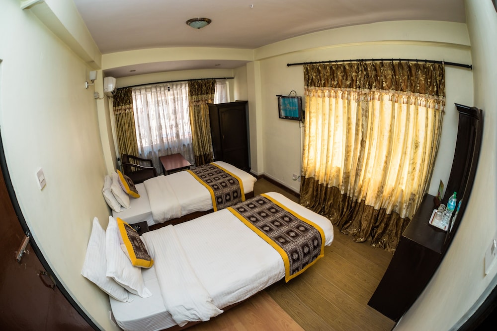 STANDARD, TWIN BEDS