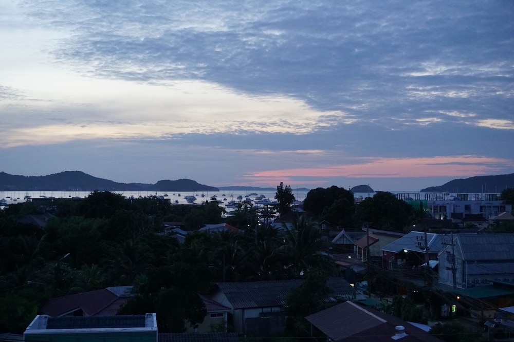Phuket Jula Place 53/64