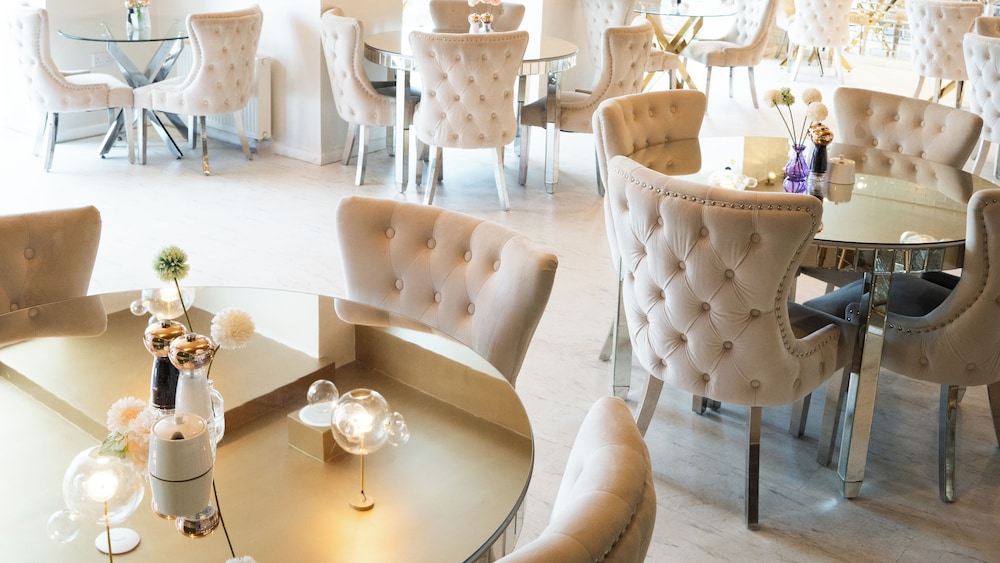 OYO Newquay Beach Hotel 35/50