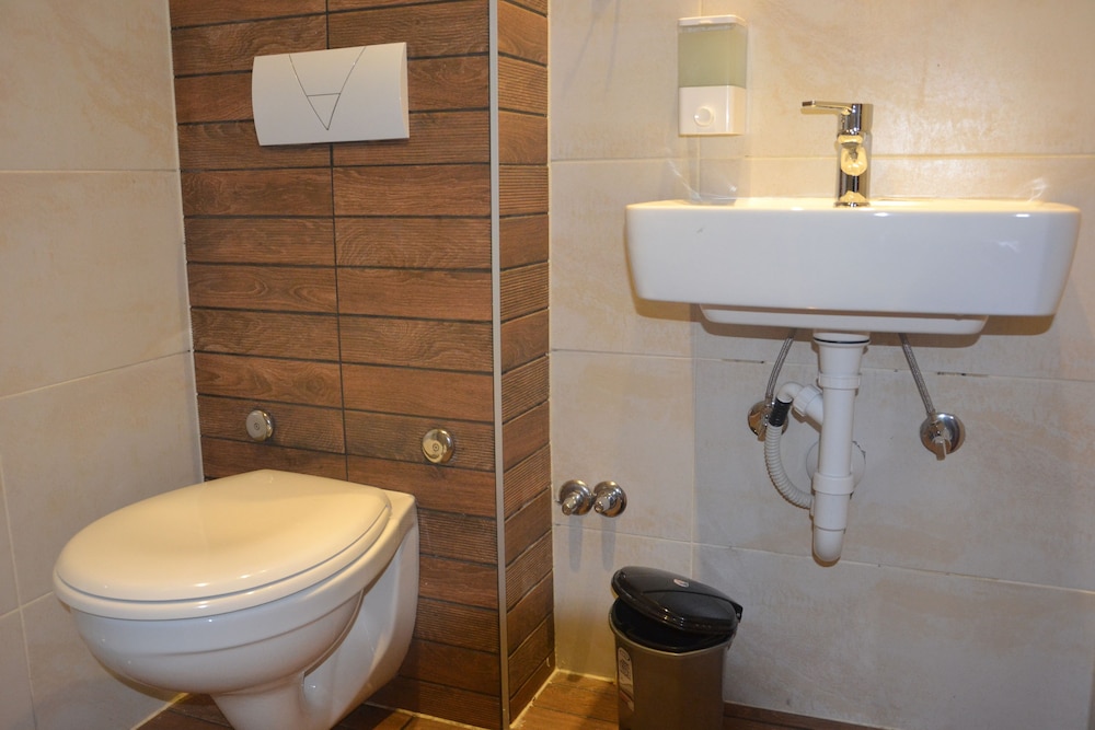 Hostel Franz Ferdinand 44/50
