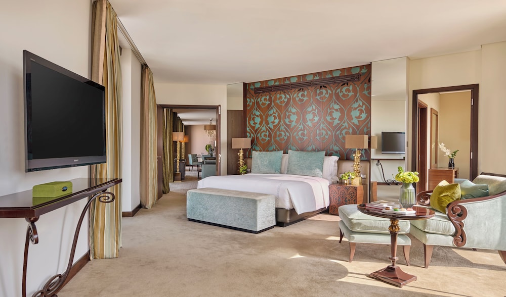 Penthouse, Suite, 2 King Beds, 2 Queen Beds