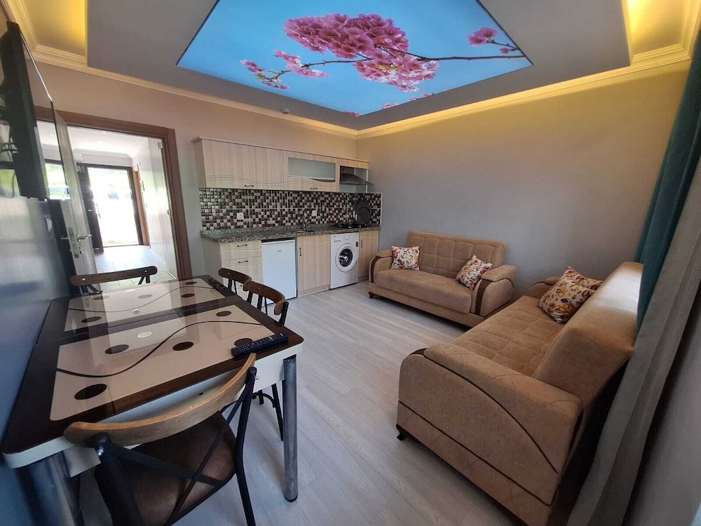 Ozbek Suit Otel 36/58