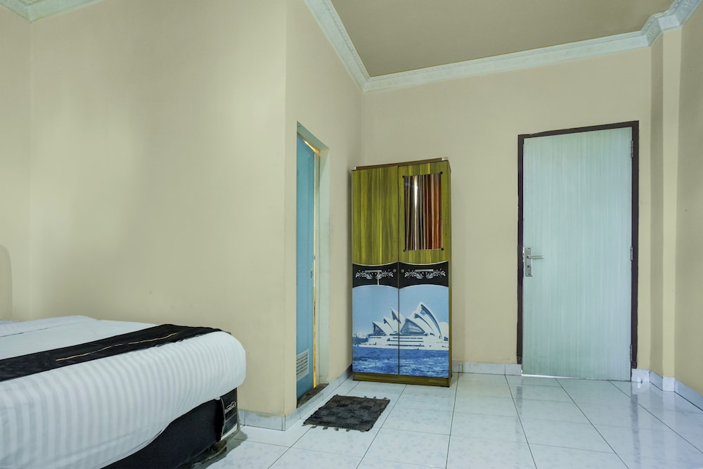 Hotel O near Universitas Widya Dharma formerly Nugraha Residence 26/34