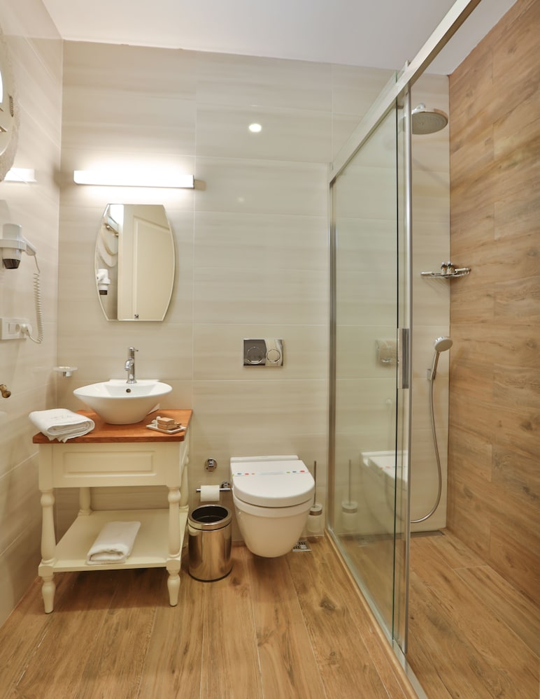 Kose Konak Butik Hotel 47/50